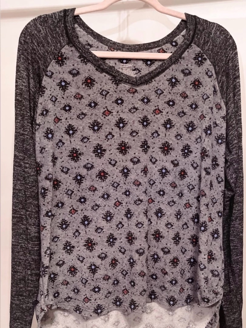 Climate right by cuddl duds. Women’s large velvety shirt with soft stretch arms